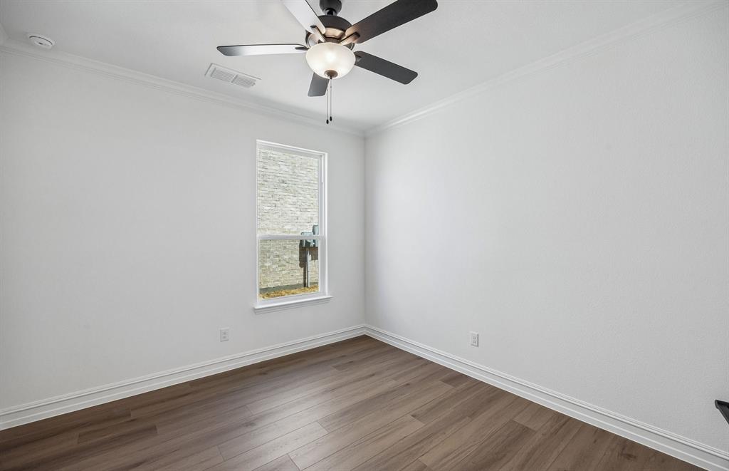5936 Merian Drive Property Photo 11