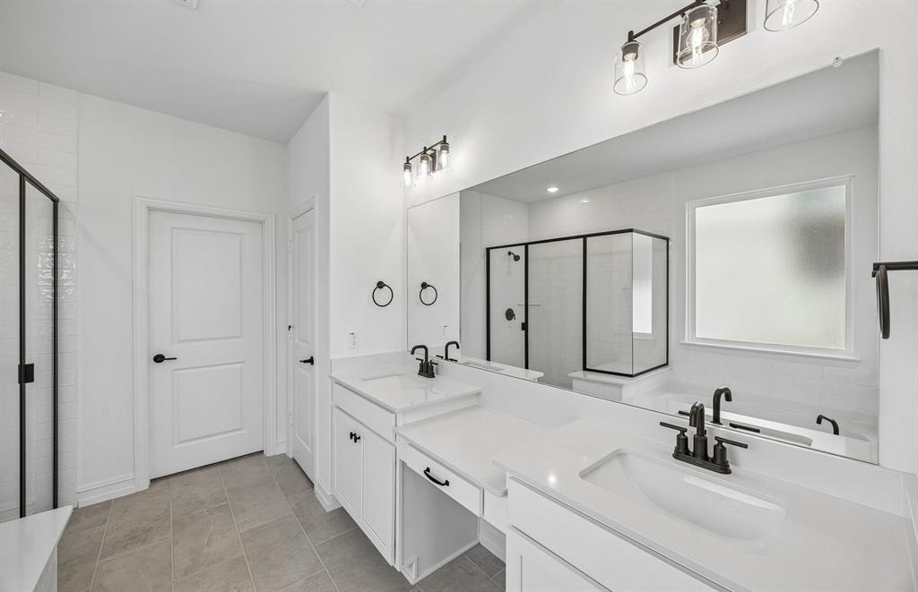 5936 Merian Drive Property Photo 16