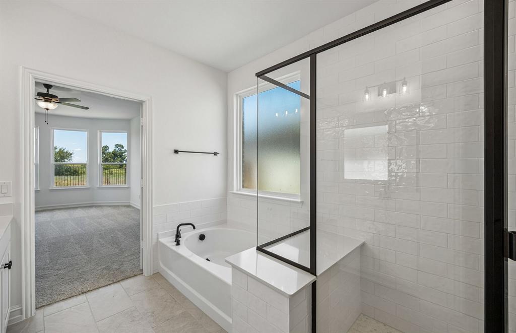 5936 Merian Drive Property Photo 17