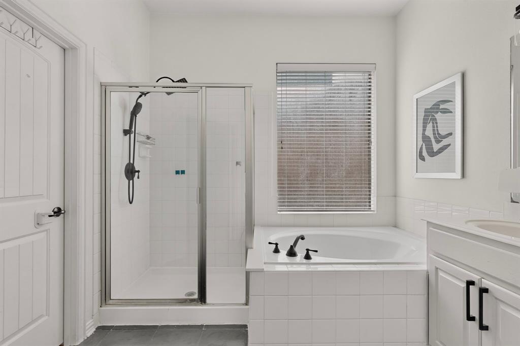 6830 Prairie Flower Trail Property Photo 15