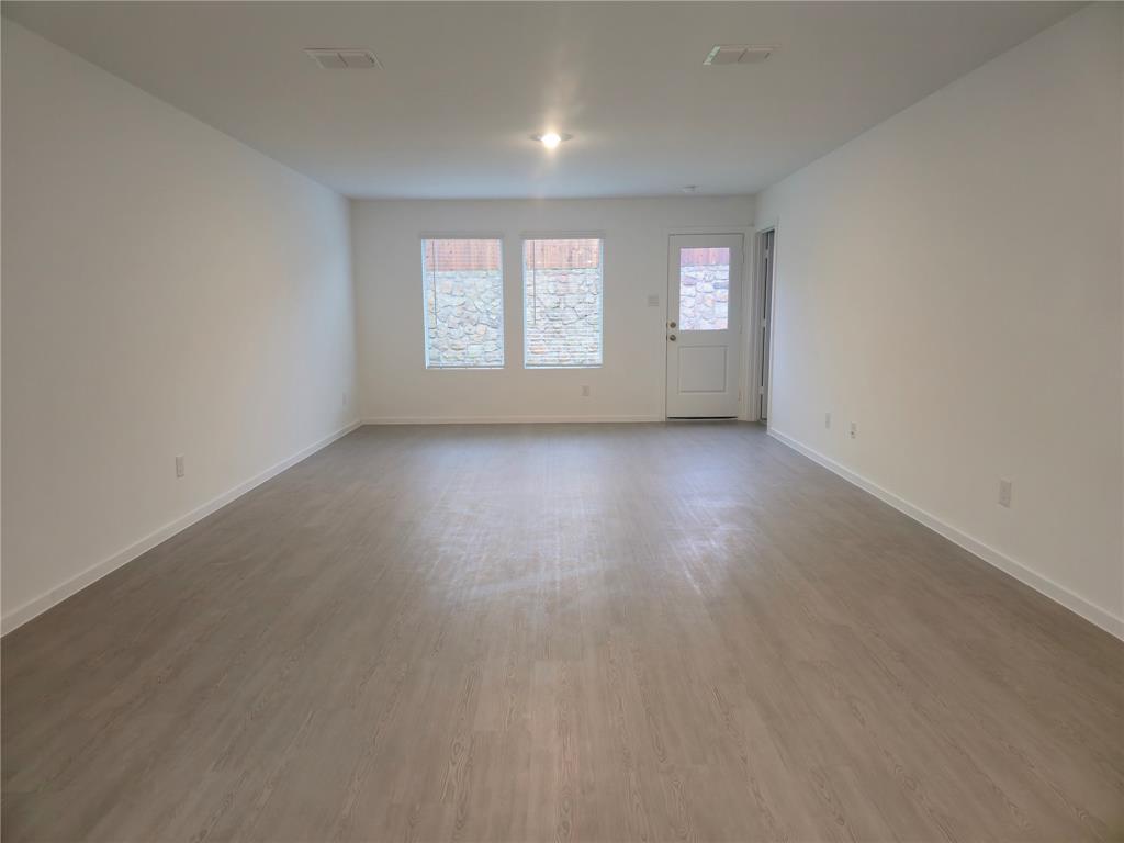 1608 Baron Lane Property Photo 5
