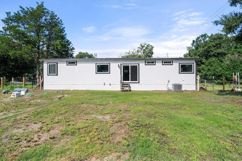 3896 Nw County Road 3111 Property Photo 34