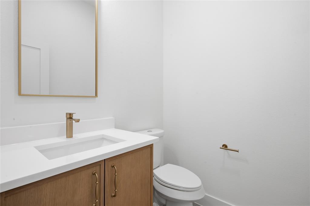 2622 Bainbridge Drive Property Photo 14