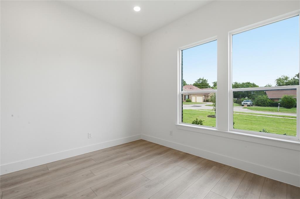 2622 Bainbridge Drive Property Photo 16