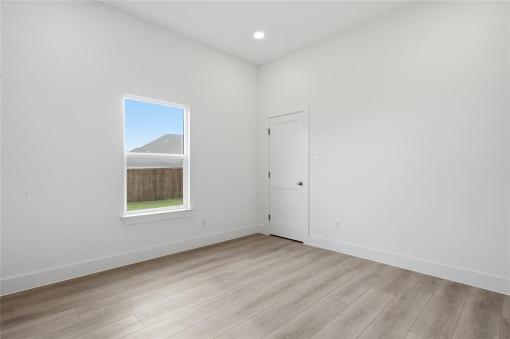 2622 Bainbridge Drive Property Photo 20