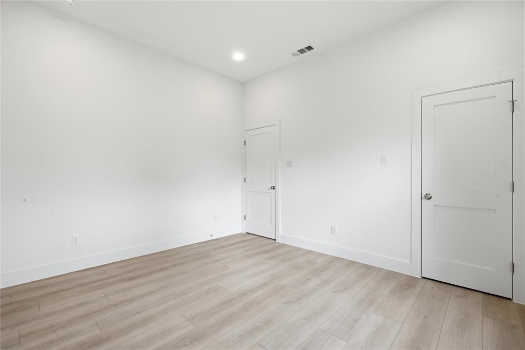 2622 Bainbridge Drive Property Photo 23