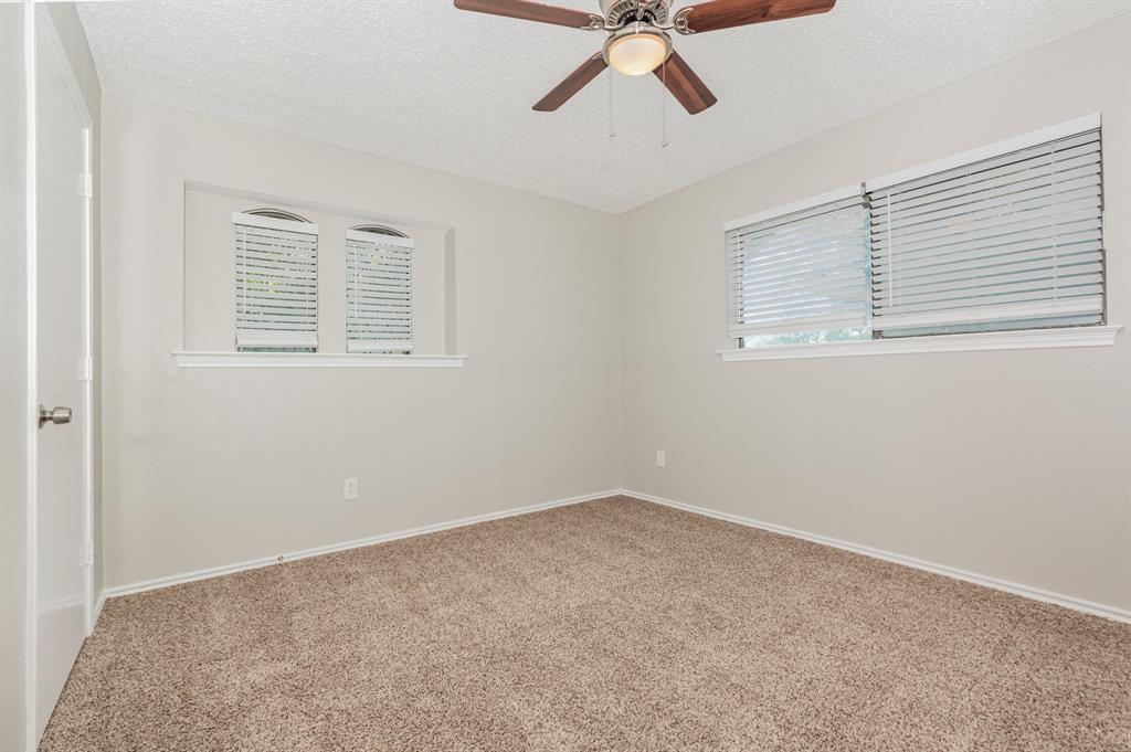 2313 Daybreak Trail Property Photo 5