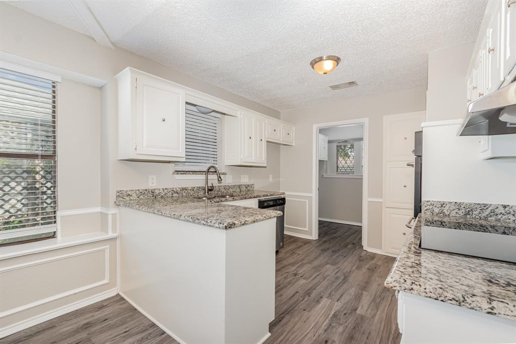 2313 Daybreak Trail Property Photo 15