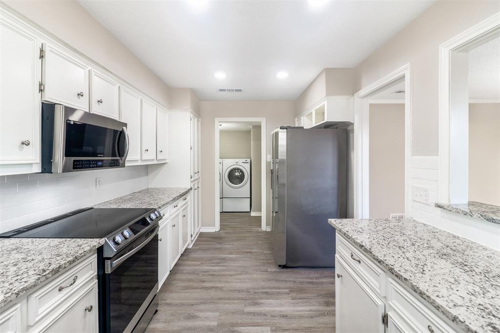 2179 Southern Place A Property Photo 6
