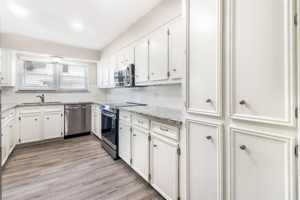 2179 Southern Place A Property Photo 10