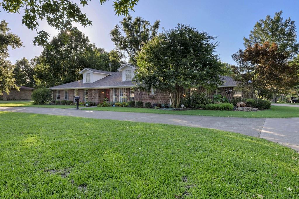 612 W Coke Road Property Photo 4