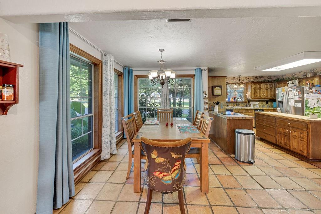 612 W Coke Road Property Photo 13