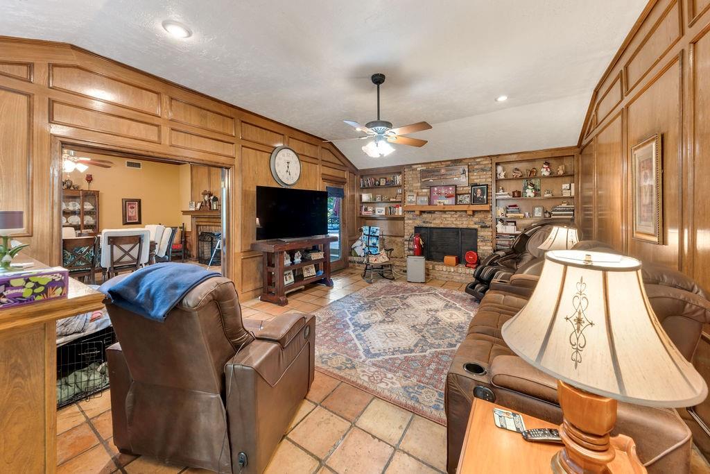612 W Coke Road Property Photo 15