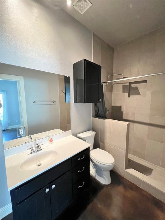 1813 S Ervay Street Property Photo 15