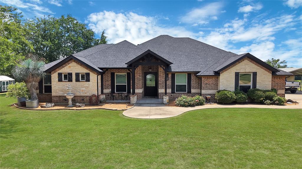 411 N Oak Branch Road Property Photo 1