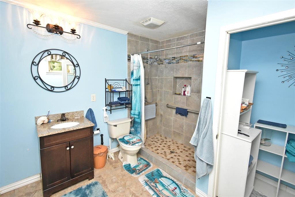 411 N Winnsboro Street Property Photo 18