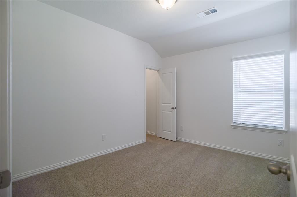 3056 Hollybrook Lane Property Photo 18