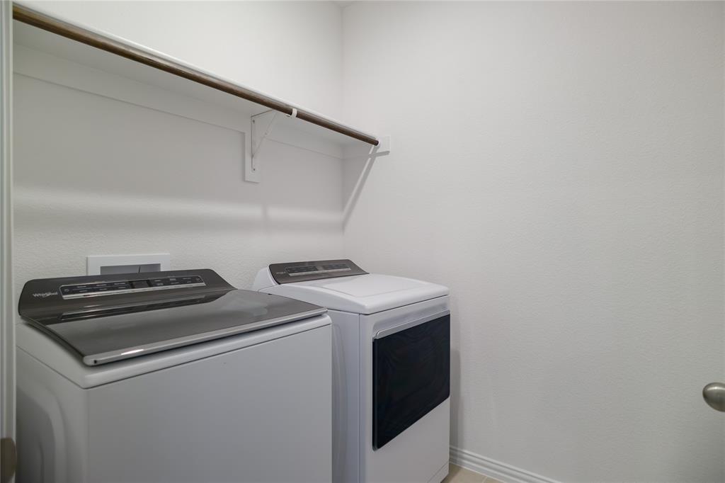 3056 Hollybrook Lane Property Photo 20