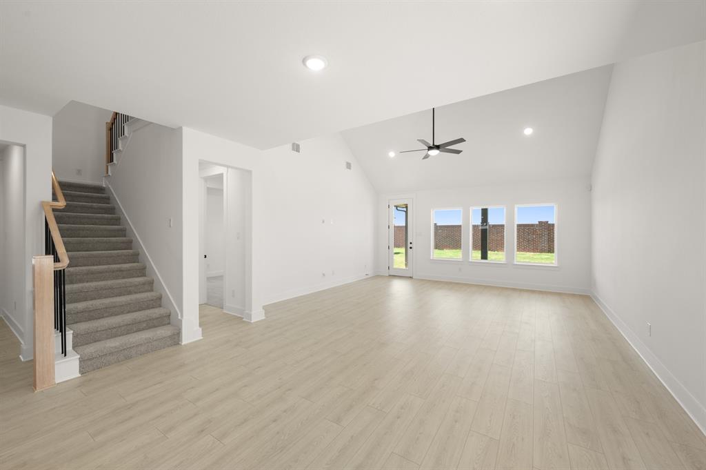 17261 Oxborough Drive Property Photo 8