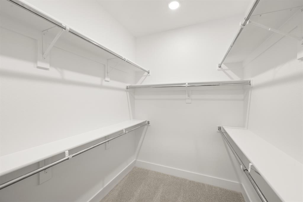 17261 Oxborough Drive Property Photo 14