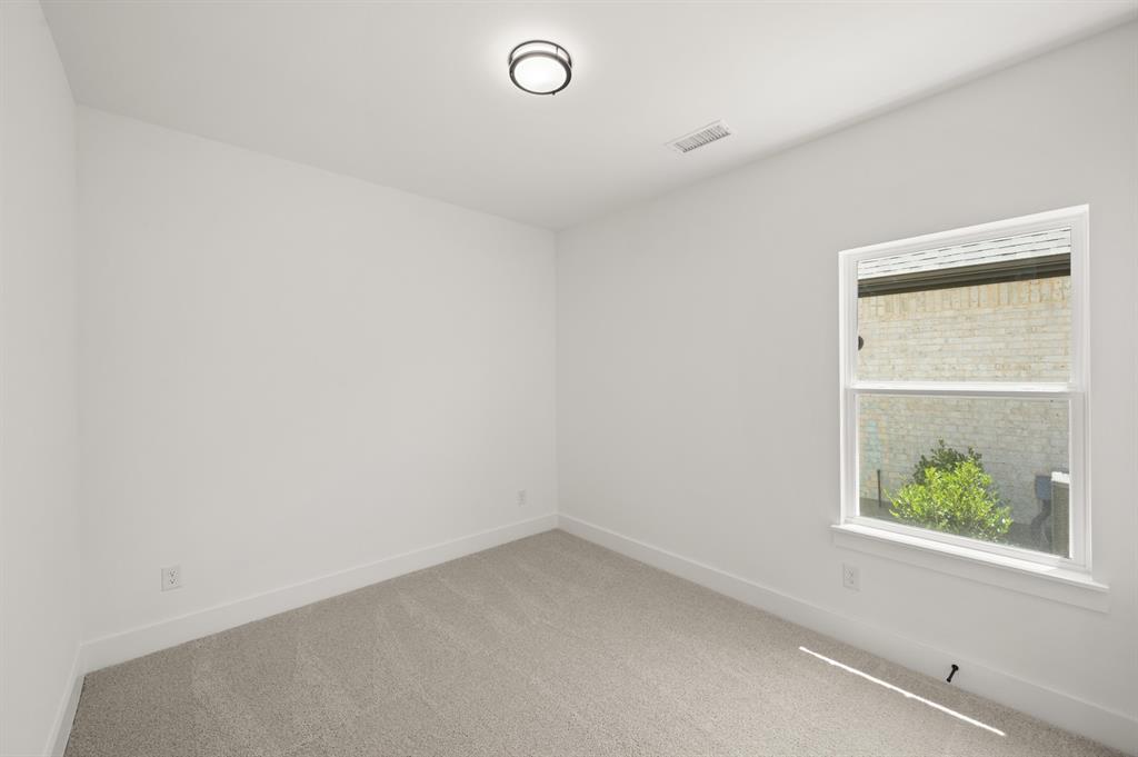 17261 Oxborough Drive Property Photo 22