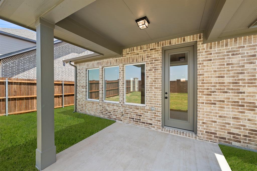 17261 Oxborough Drive Property Photo 25