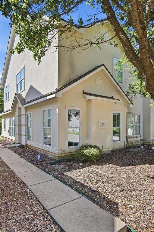 341 Regency Drive Property Photo 1