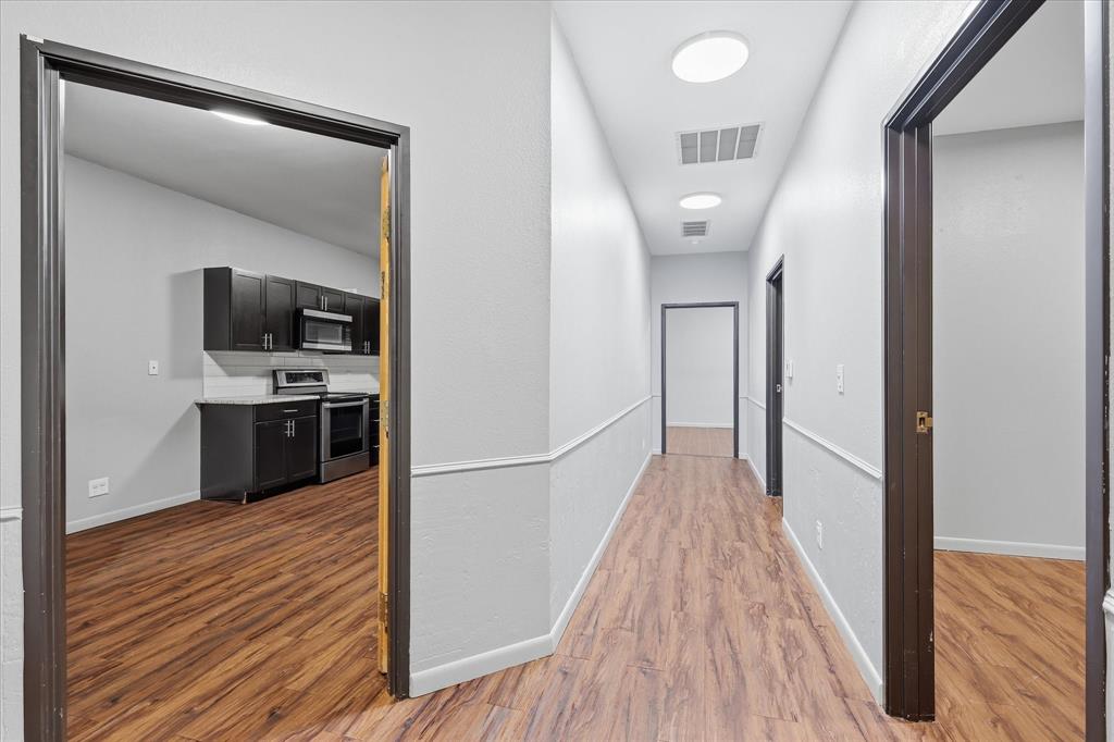 1309 Washington Property Photo 12