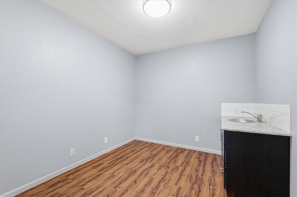 1309 Washington Property Photo 13