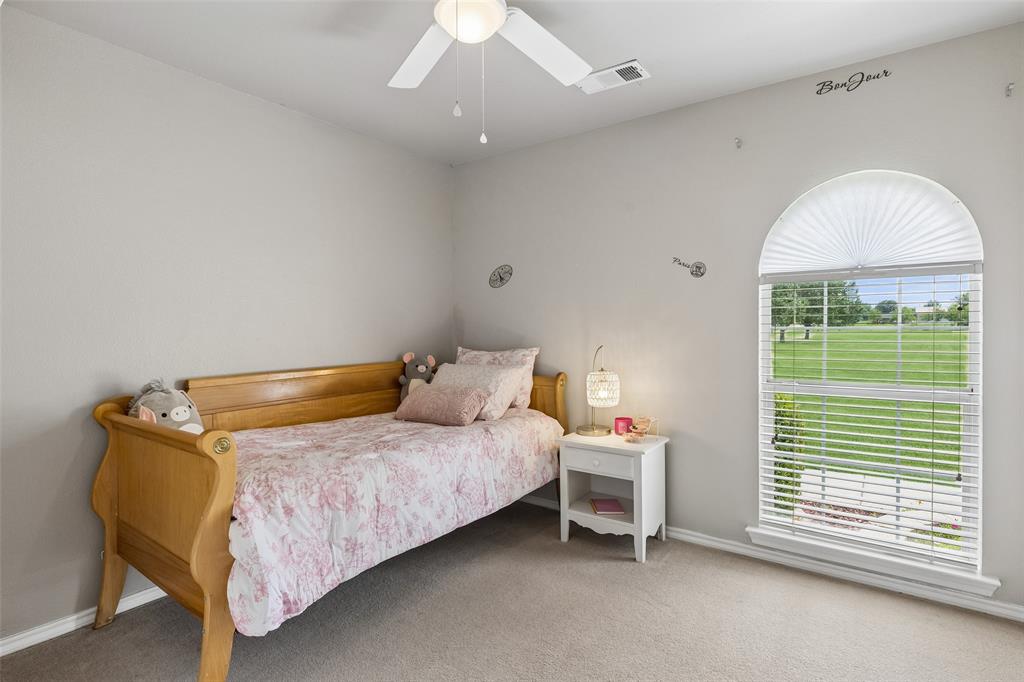 408 Herron Circle Property Photo 17