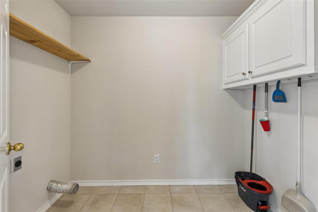 408 Herron Circle Property Photo 22