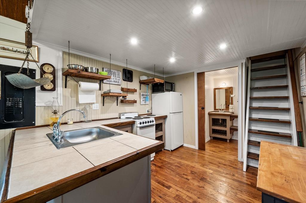 14036 Old Texaco Road Property Photo 21