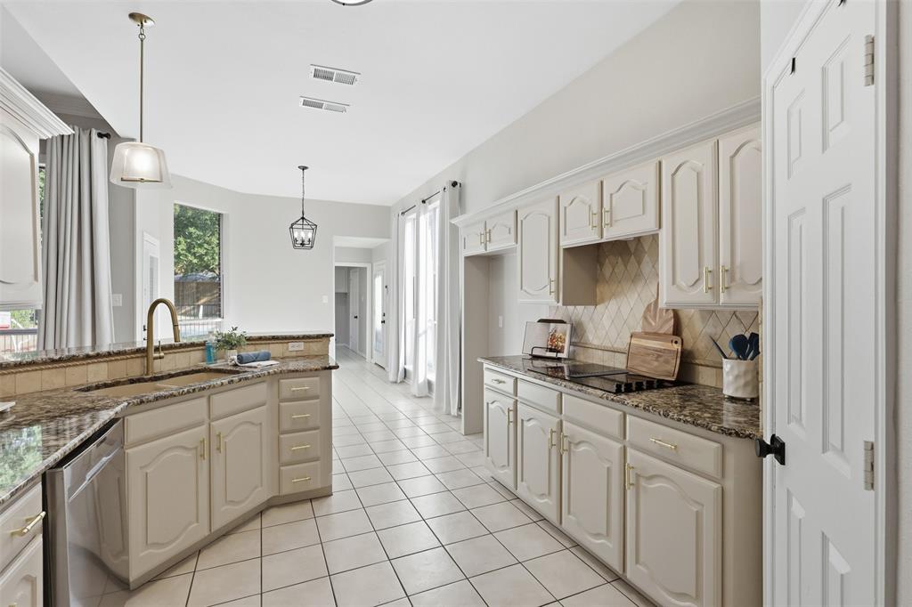 6207 Millwood Court Property Photo 10