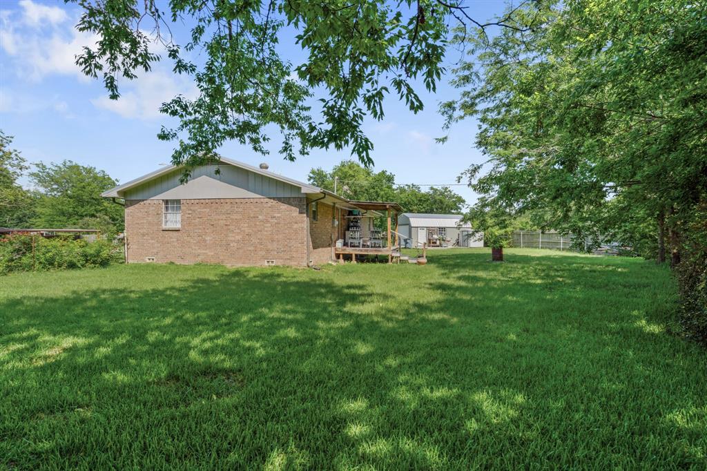 236 Circle Drive Property Photo 3