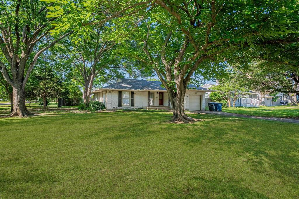 3946 Cortez Drive Property Photo 3