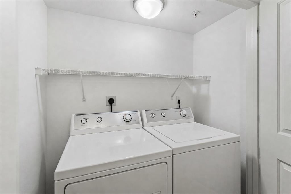 5111 Manett Street 207 Property Photo 18