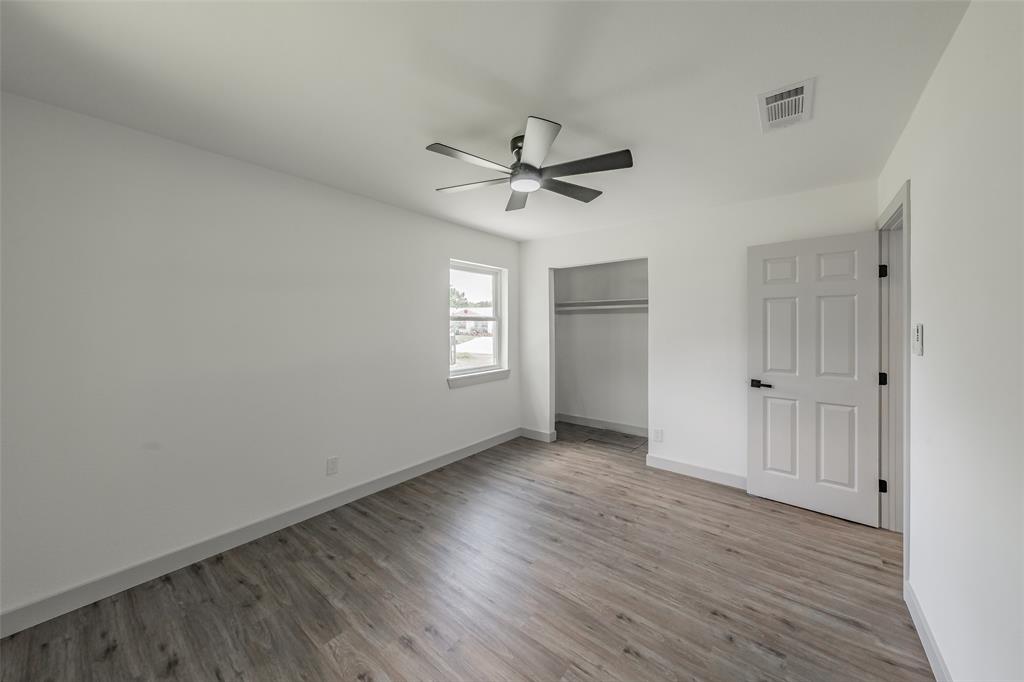 2005 Meadow Lane Property Photo 14