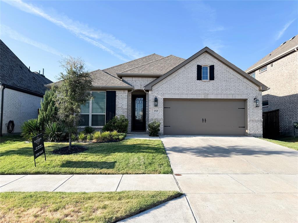 1525 Jocelyn Drive Property Photo 1