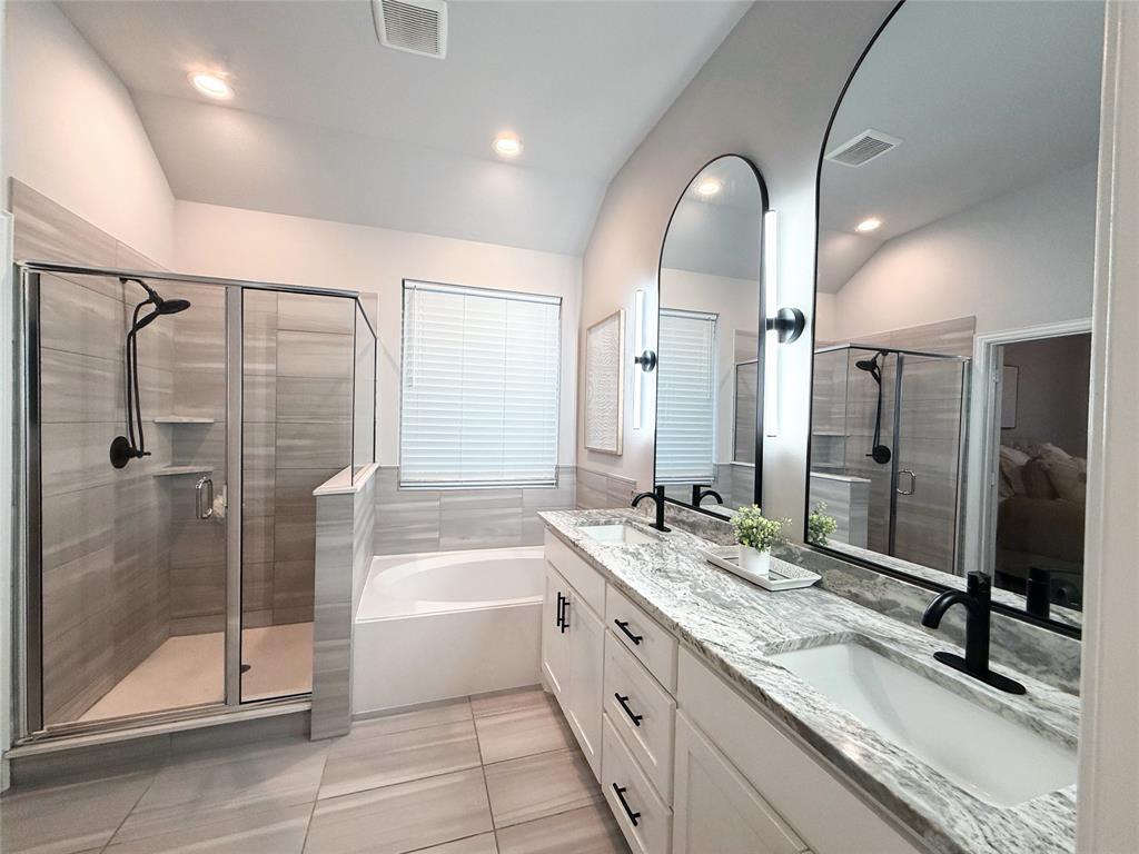 1525 Jocelyn Drive Property Photo 22