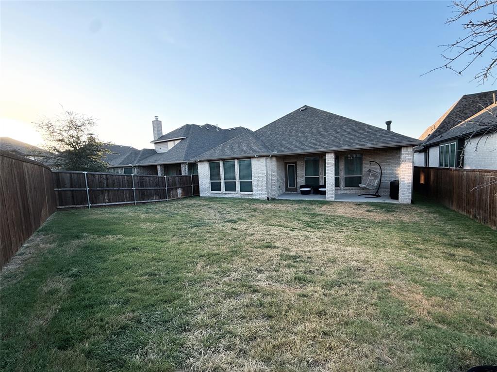 1525 Jocelyn Drive Property Photo 28