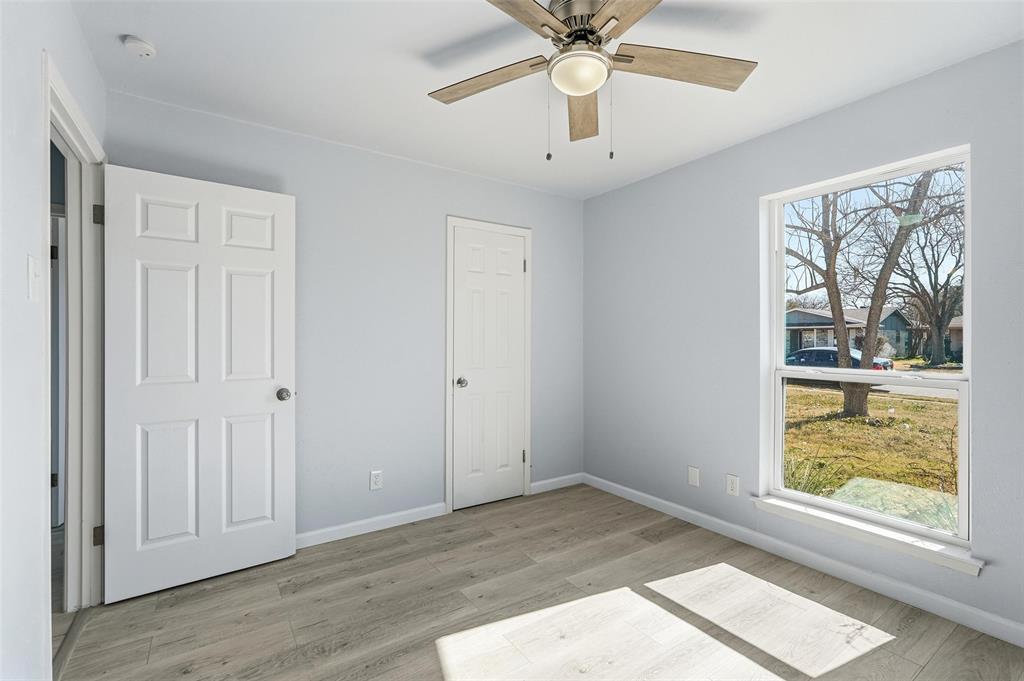 1813 Crockett Street Property Photo 10