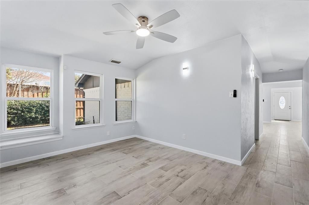 1813 Crockett Street Property Photo 22