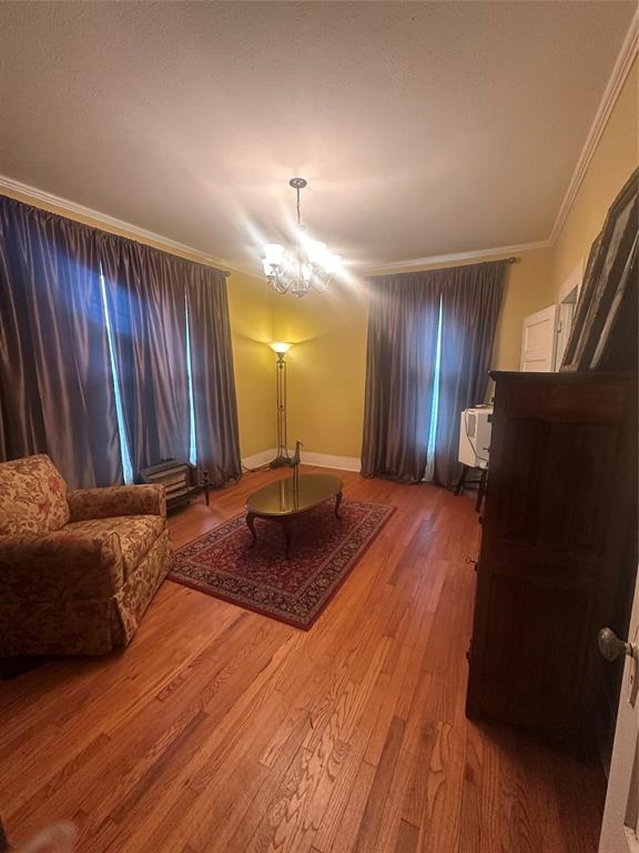 504 1st Street Property Photo 7