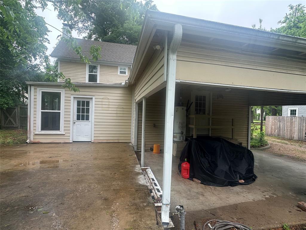 504 1st Street Property Photo 26