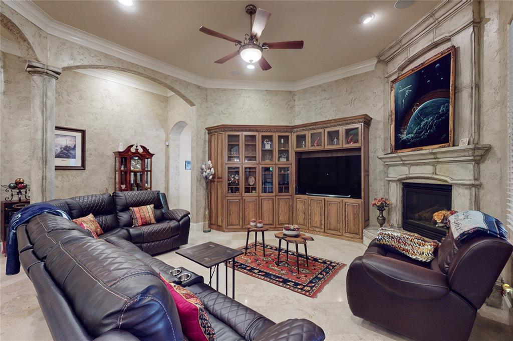 3925 Westway Terrace Property Photo 15