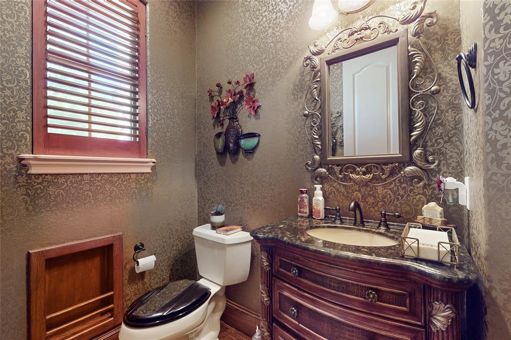 3925 Westway Terrace Property Photo 20