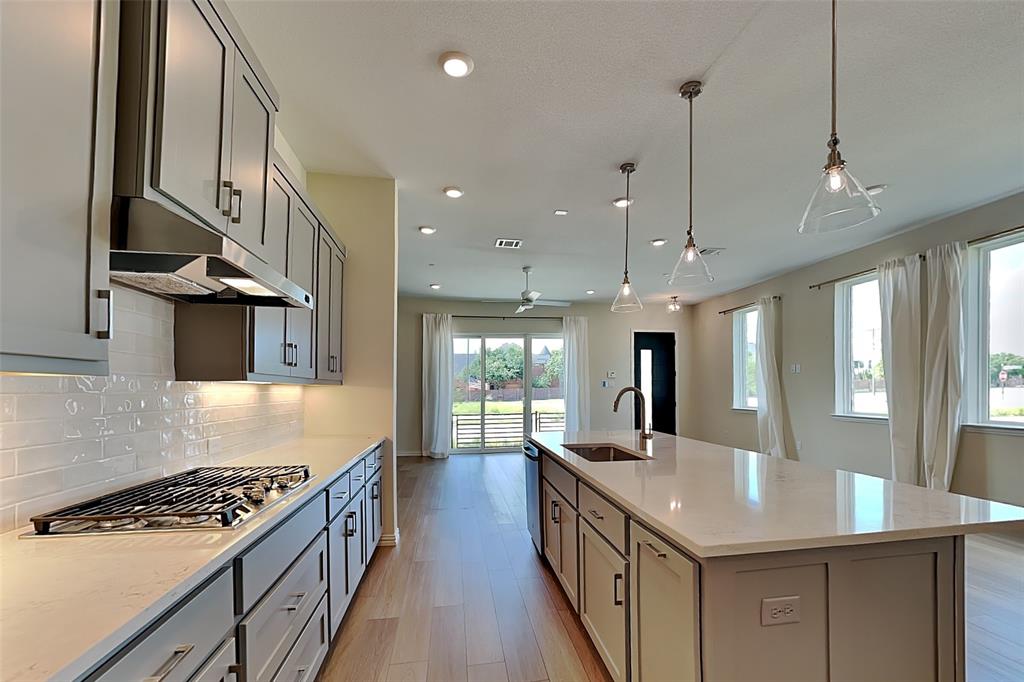1192 Daybreak Drive Property Photo 4