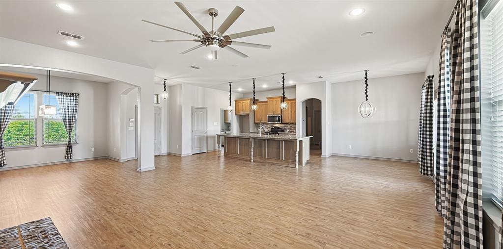 10657 County Road 213 Property Photo 6