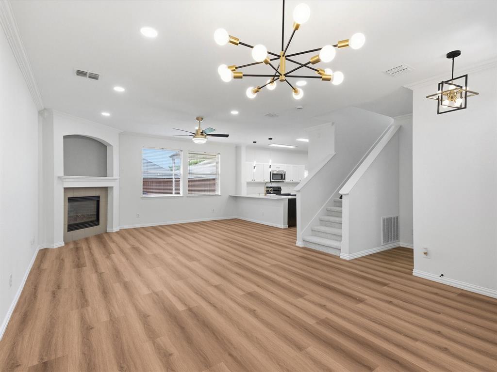 10701 Augusta Lane Property Photo 4