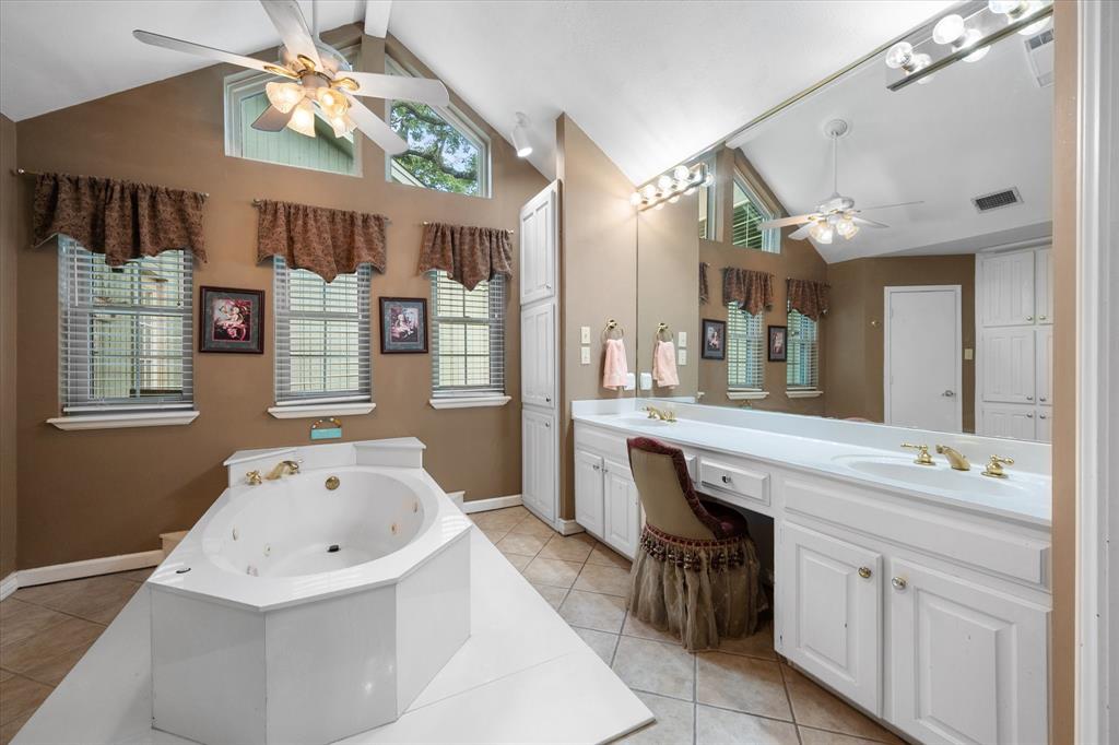 705 Kyle Drive Property Photo 24